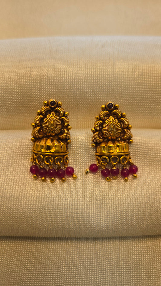 Half Jumkas with red beads