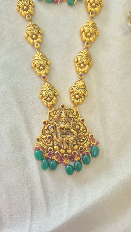 Nakas Lakshmi Necklace set with green beeds