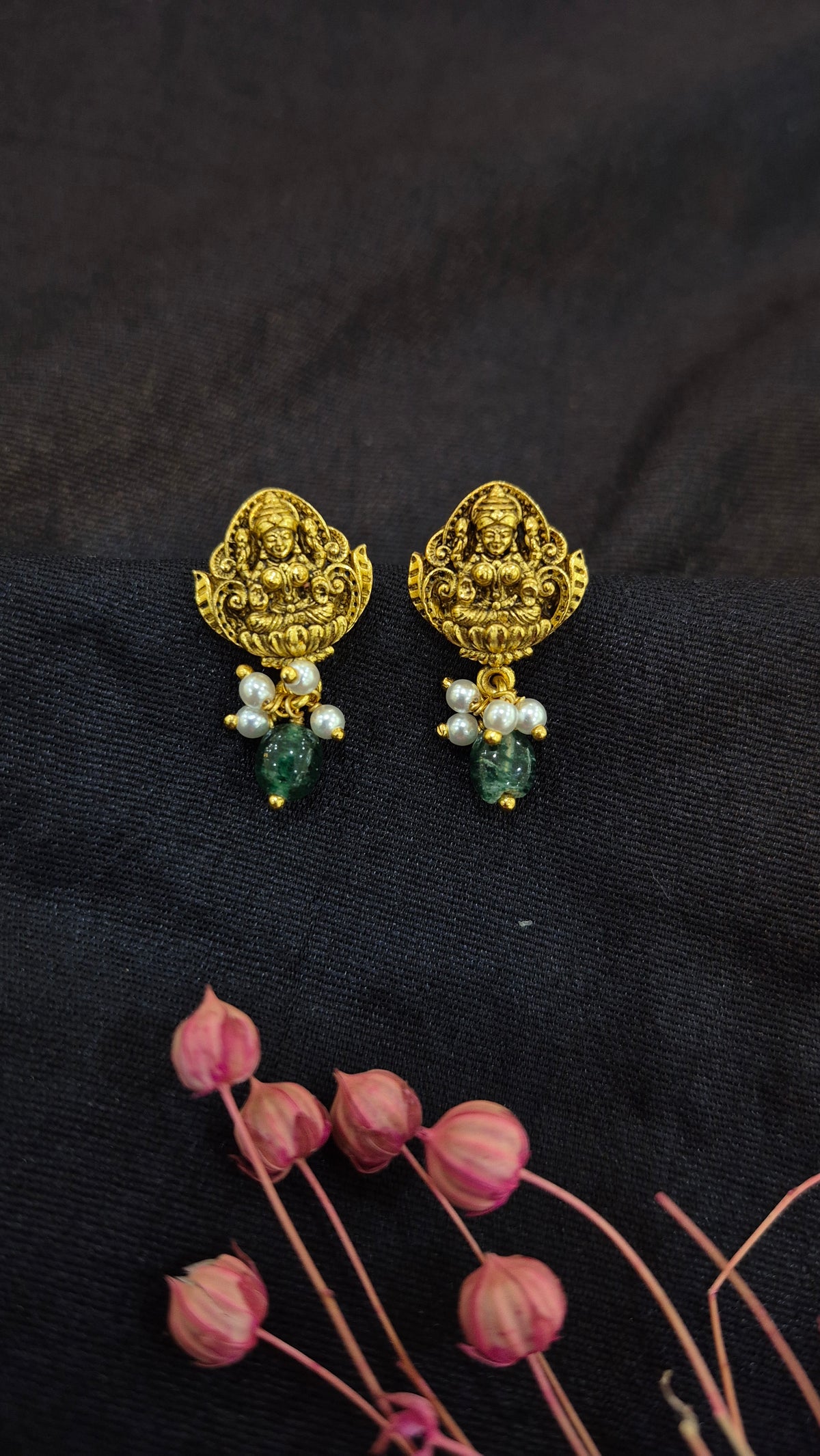 Lakshmi 3D stud with green drops