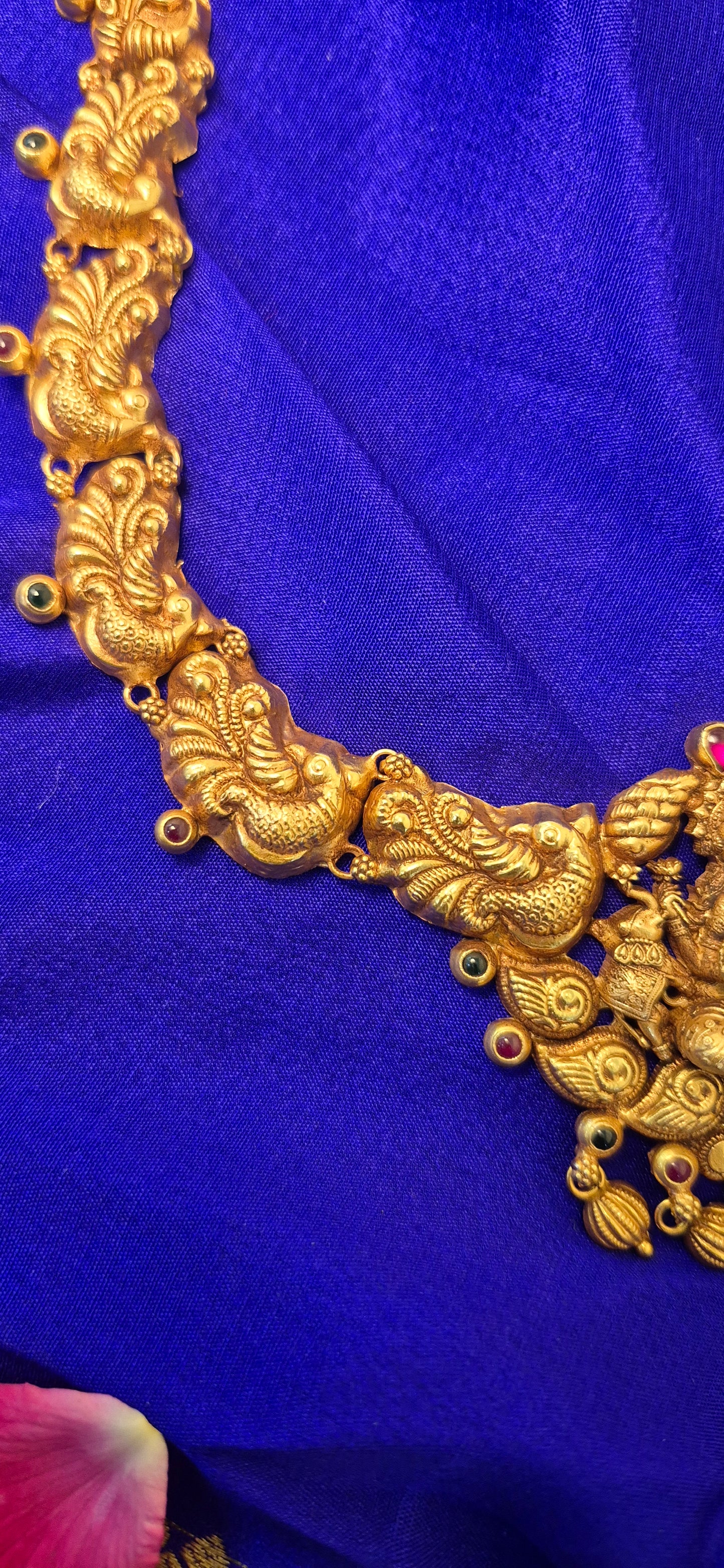 Peacock mid length haram