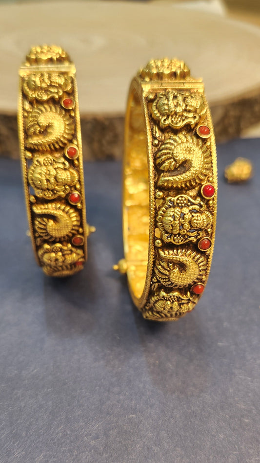 Coral Laxmi mango motif Antique Nagas Bangle