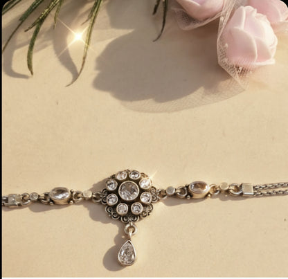 Stone pendant anklets