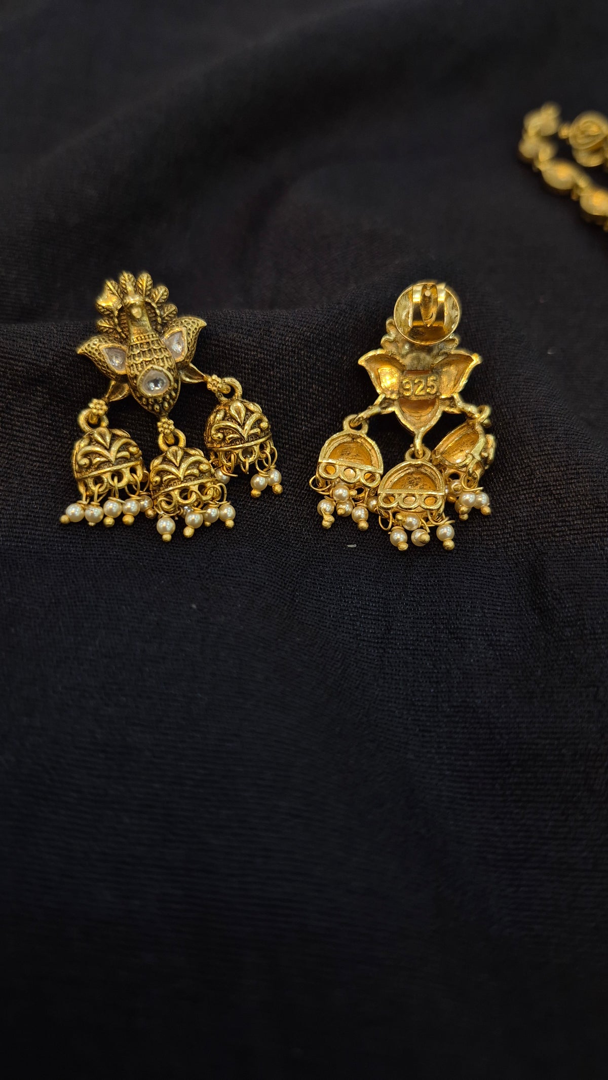 Peacock pendant and chain set