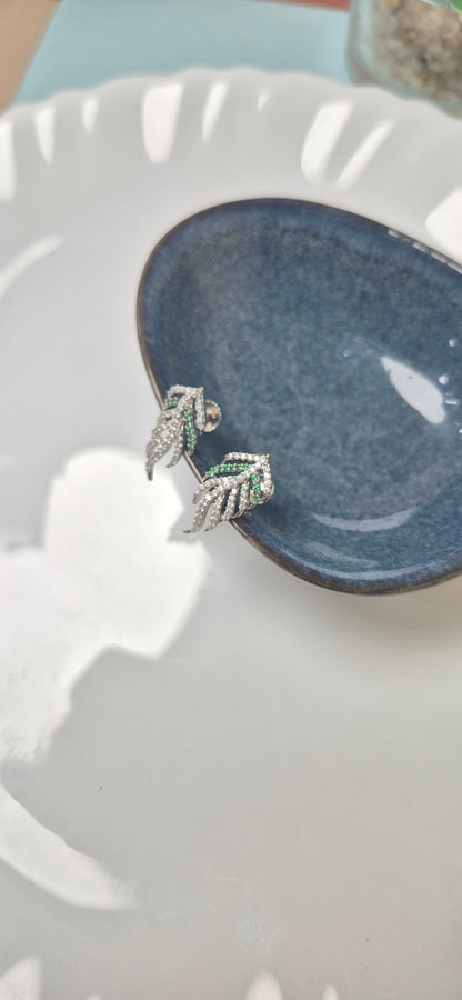 Stone Leaf stud