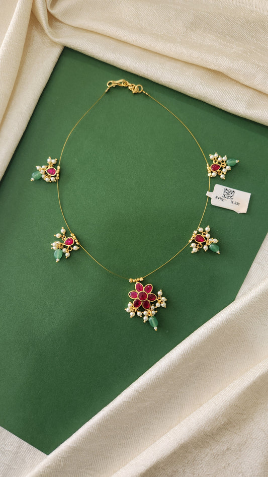 Invisible kundan chains