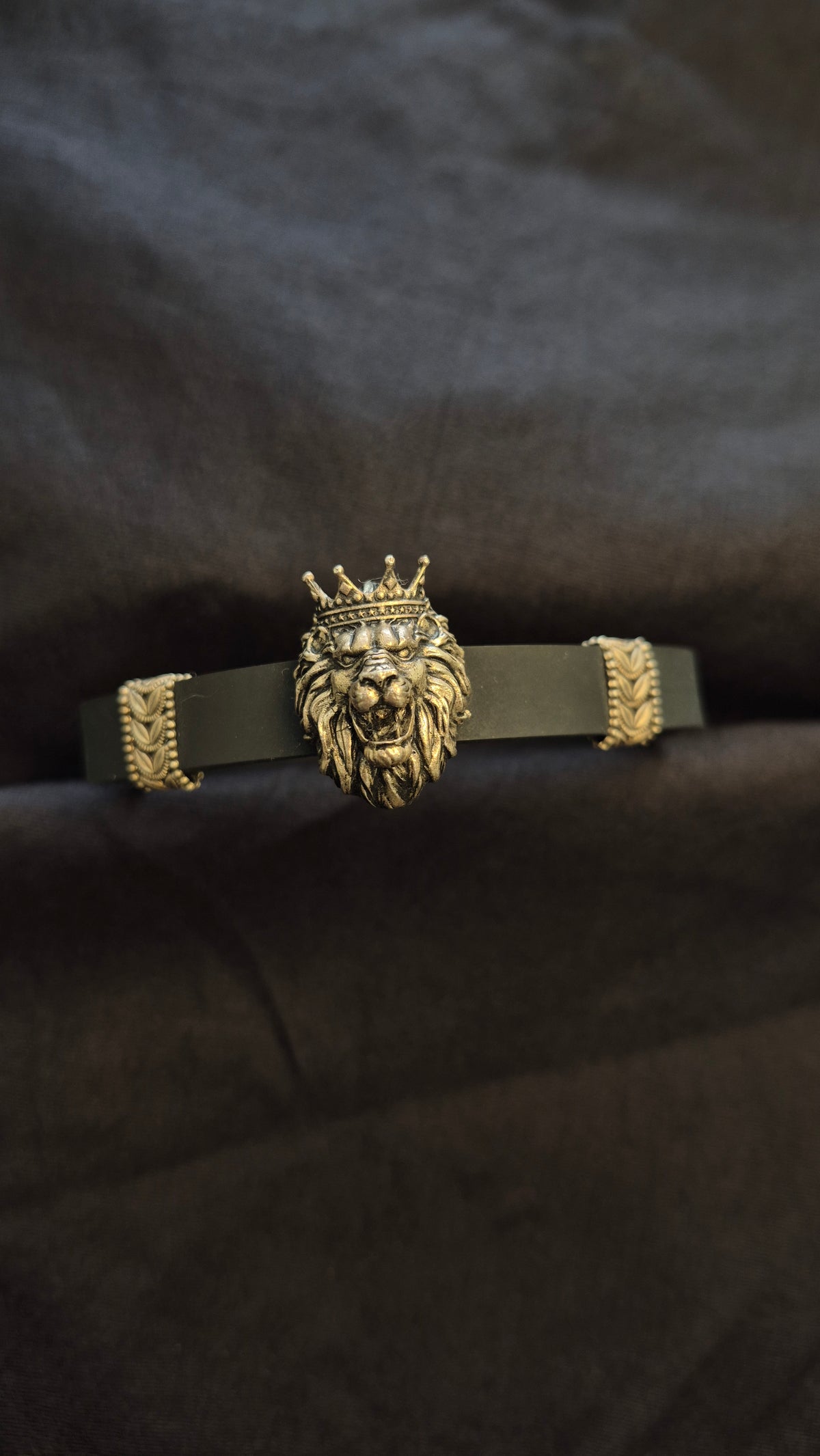 Simha face buckle bracelets