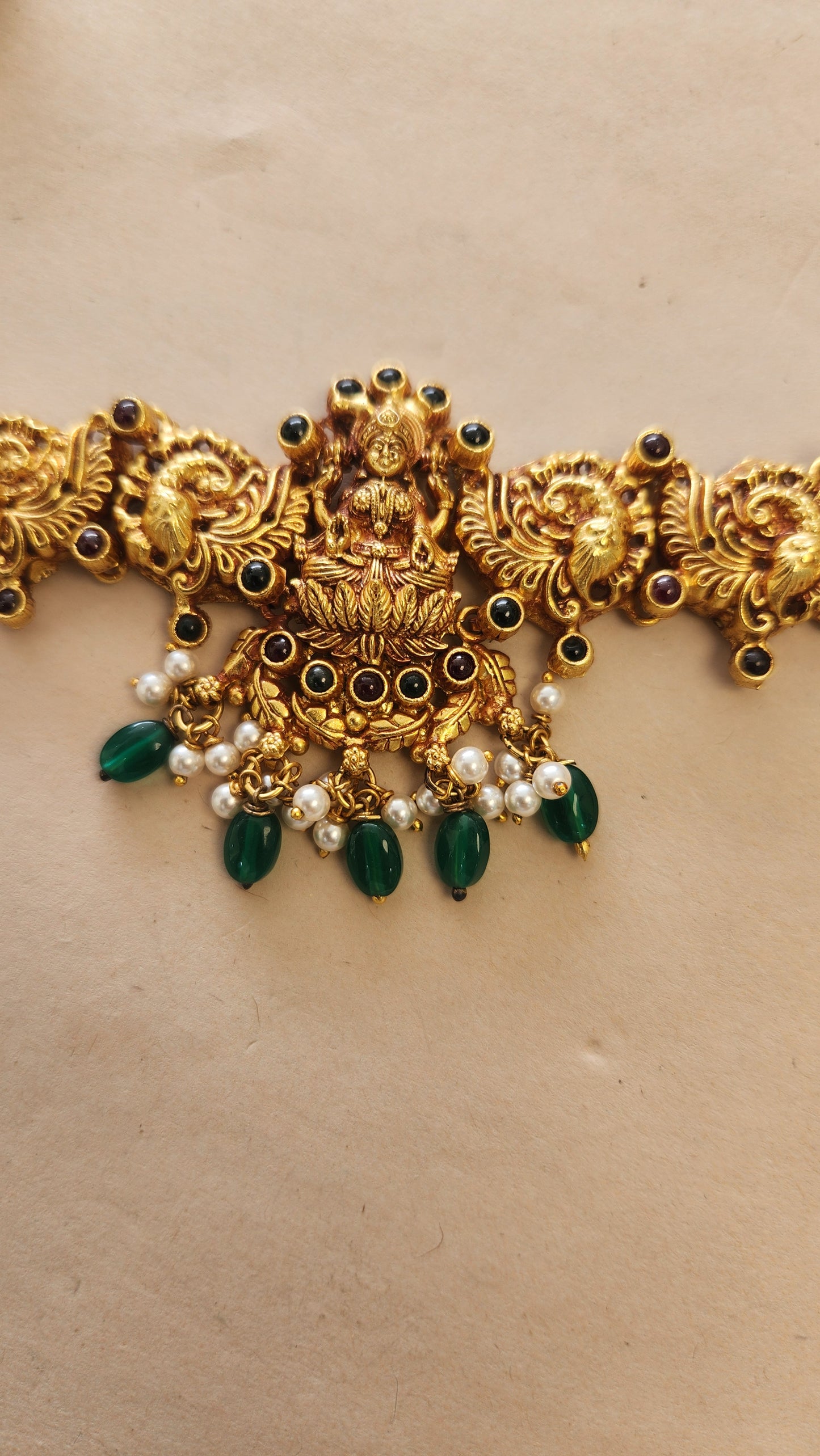 Green beads Chocker necklace