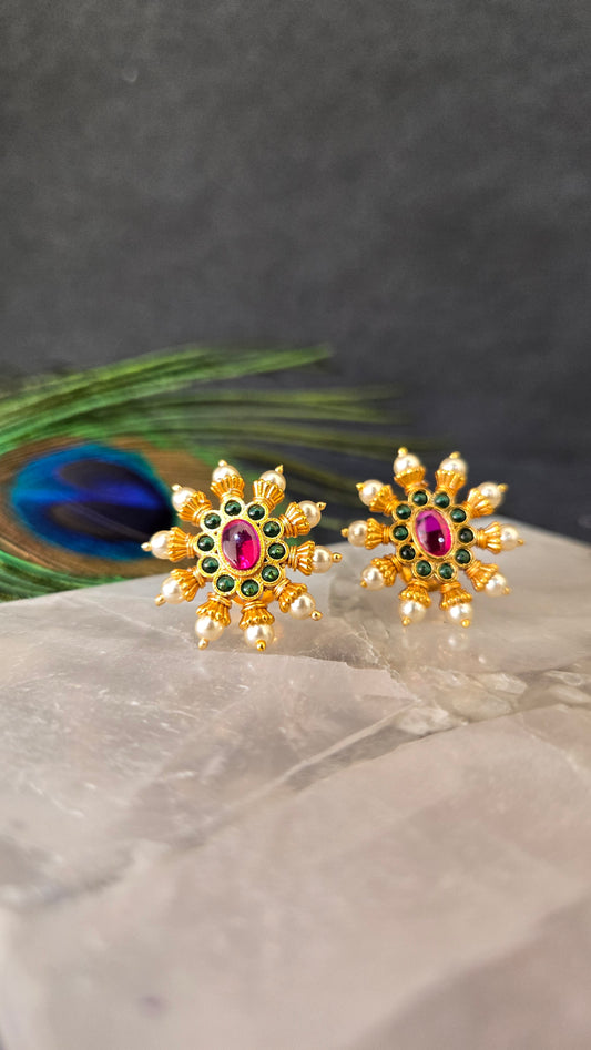 Pearl and kundan Stud Earrings