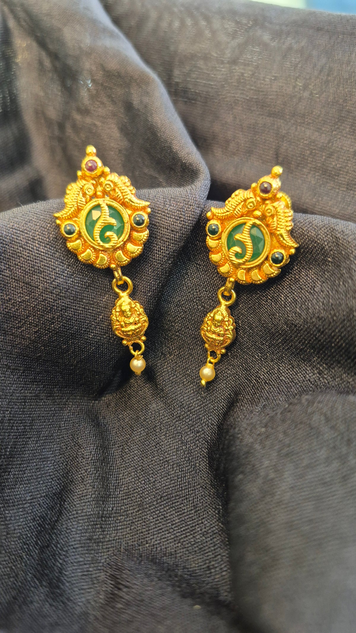 7 in 1 Green stone nakas earrings