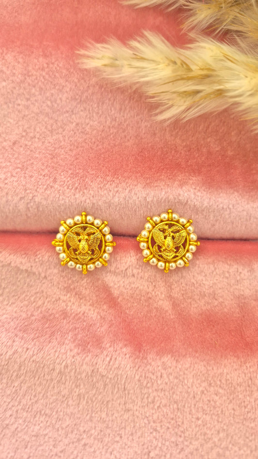 Pearl Gandaberunda Stud