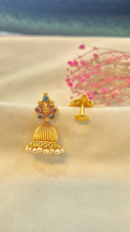 Traditional kerala style Lakshmi Pearl jumka