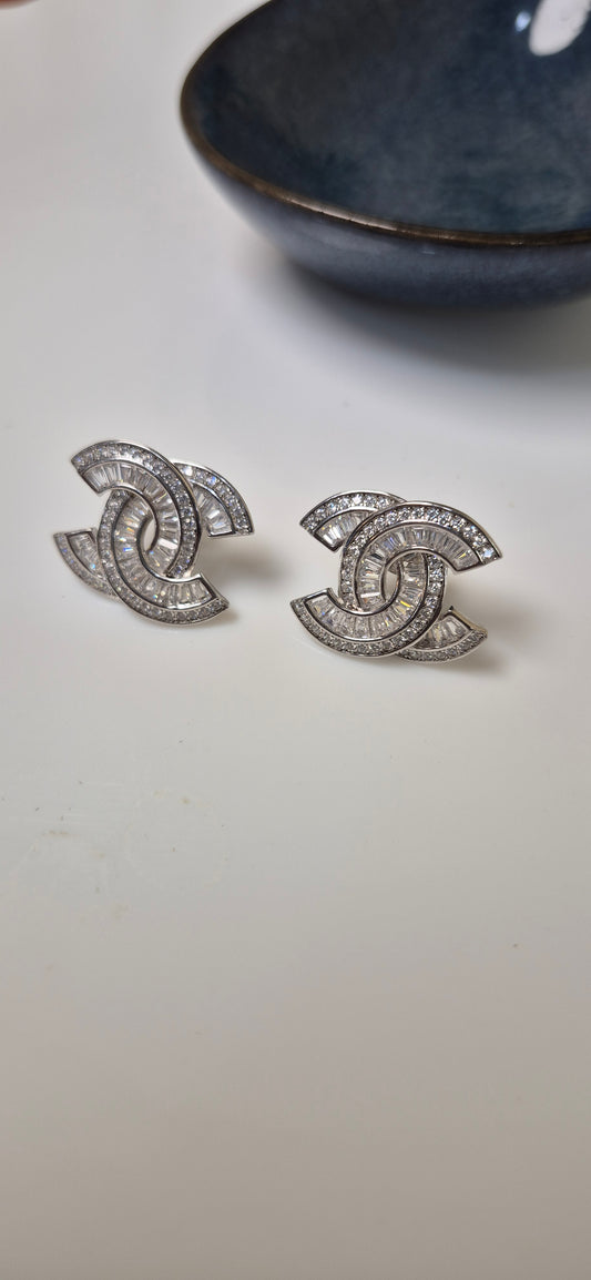 Cz stud