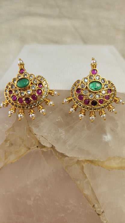Kundan stud Earrings