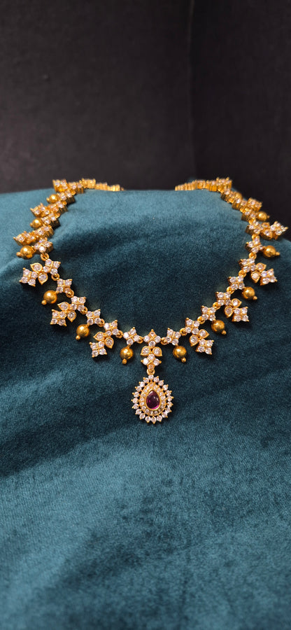 Special stone necklace
