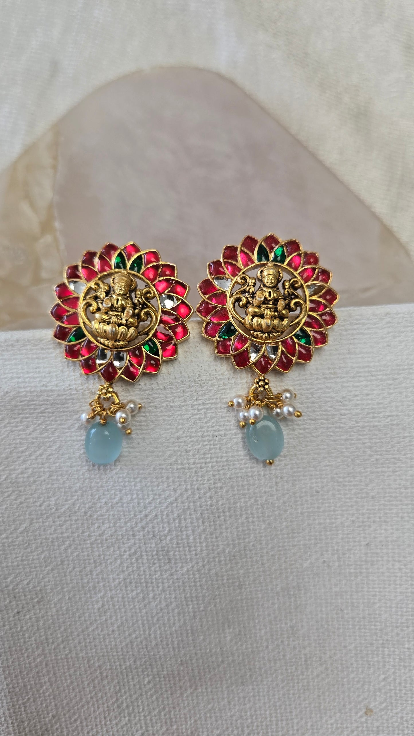 Kundan Laxmi stud Earrings