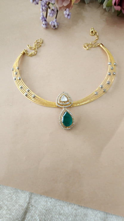Hasli with Victorian pendant