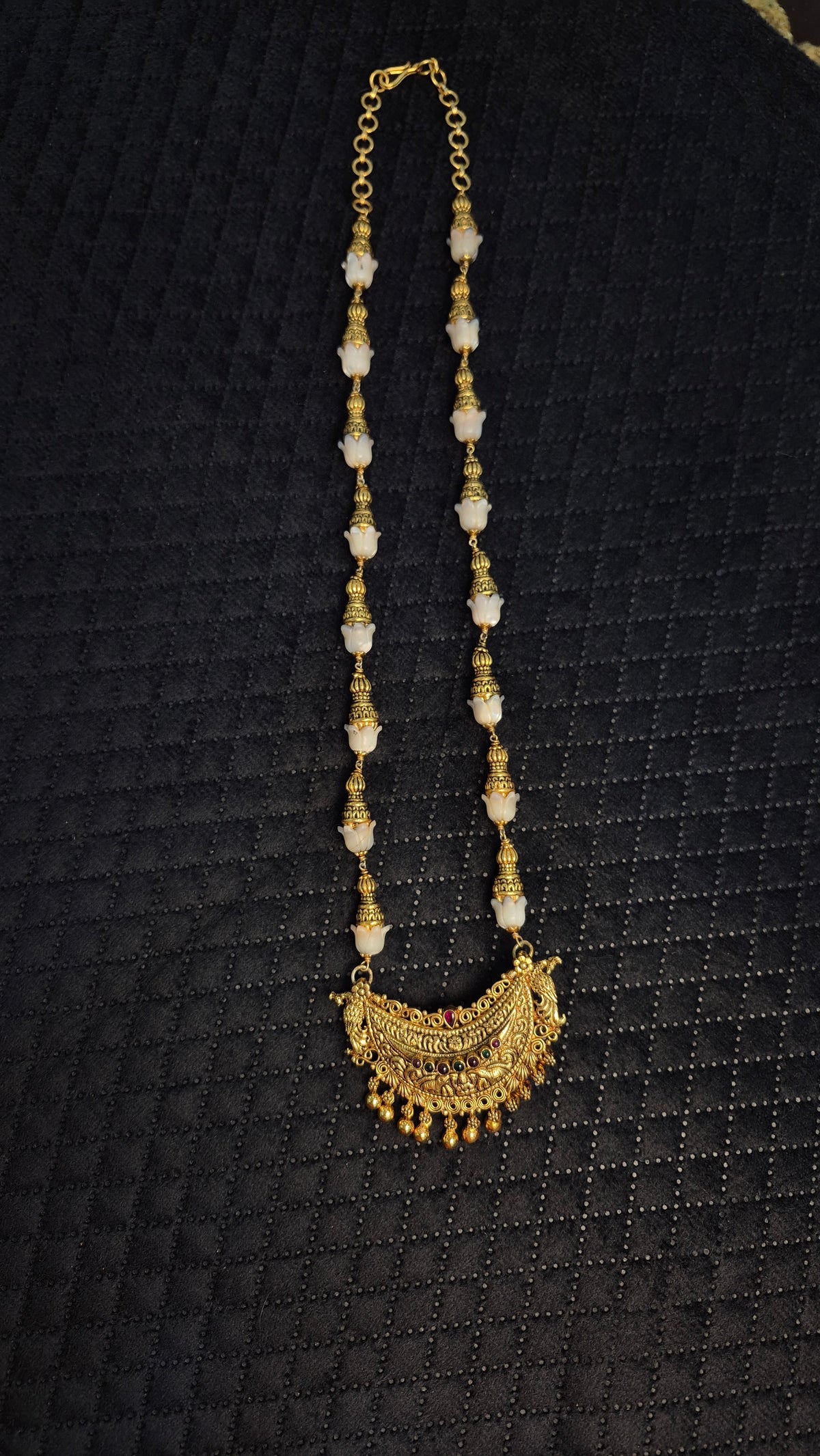 Coorgi styled tulip beads mala