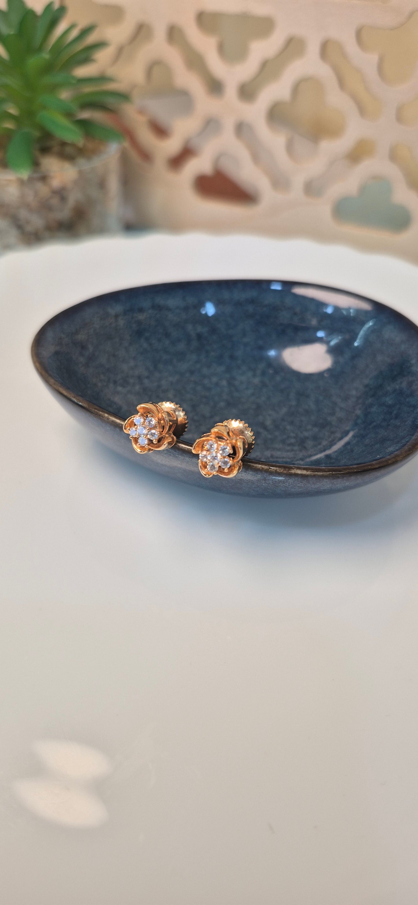 Double flower stud