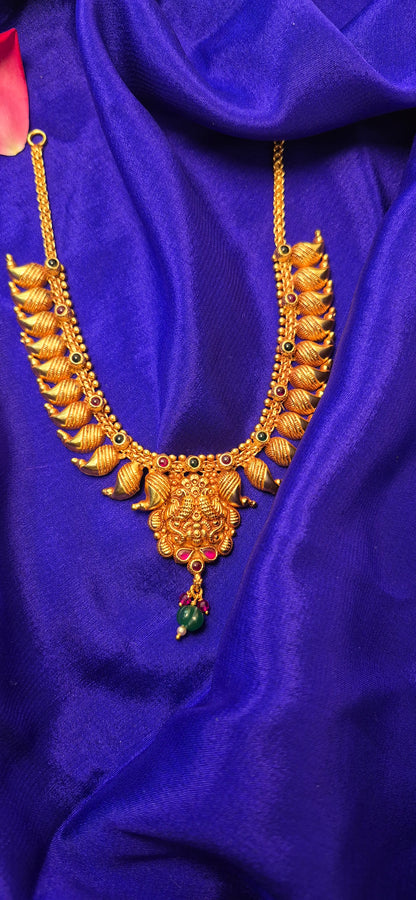 Mango necklace