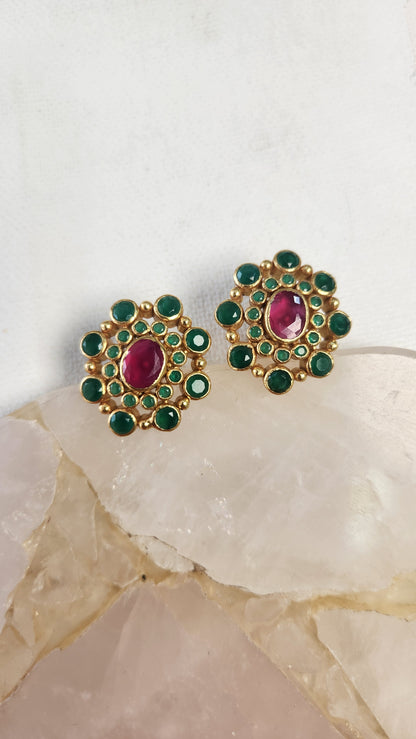 Green stone Kundan Stud Earrings