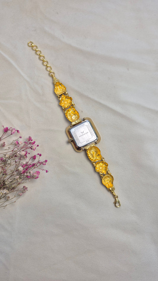 Antique square cream dial