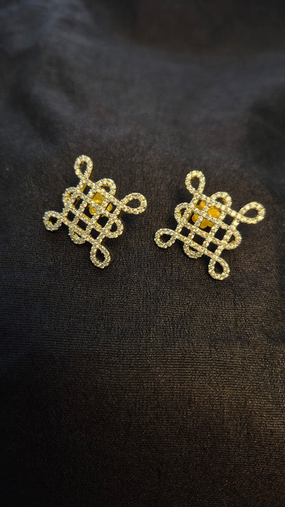 Kolam pendants with stud