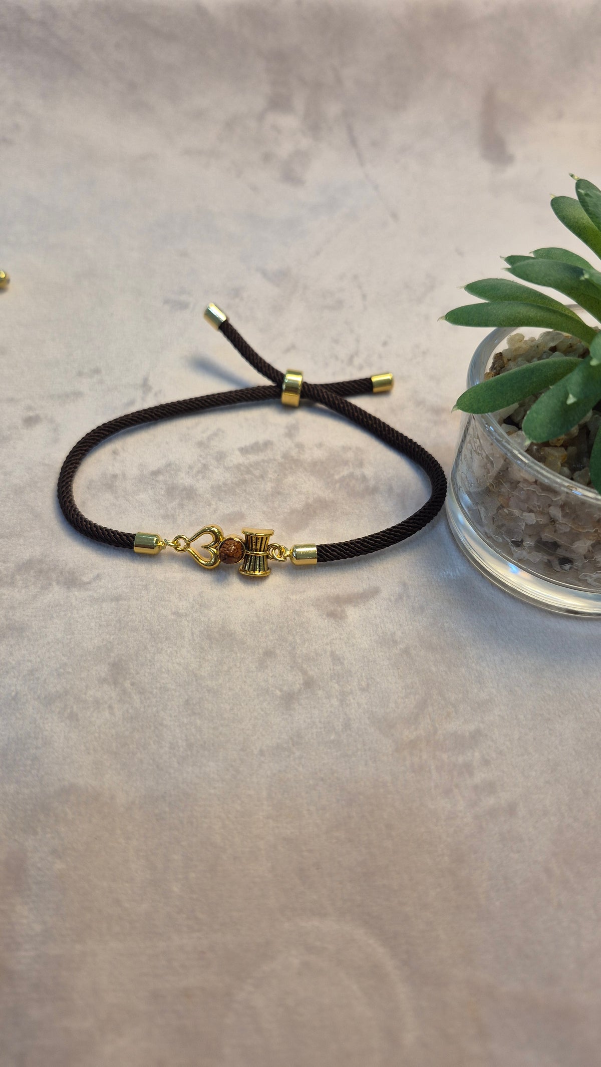 Damru Trishol Rakhi