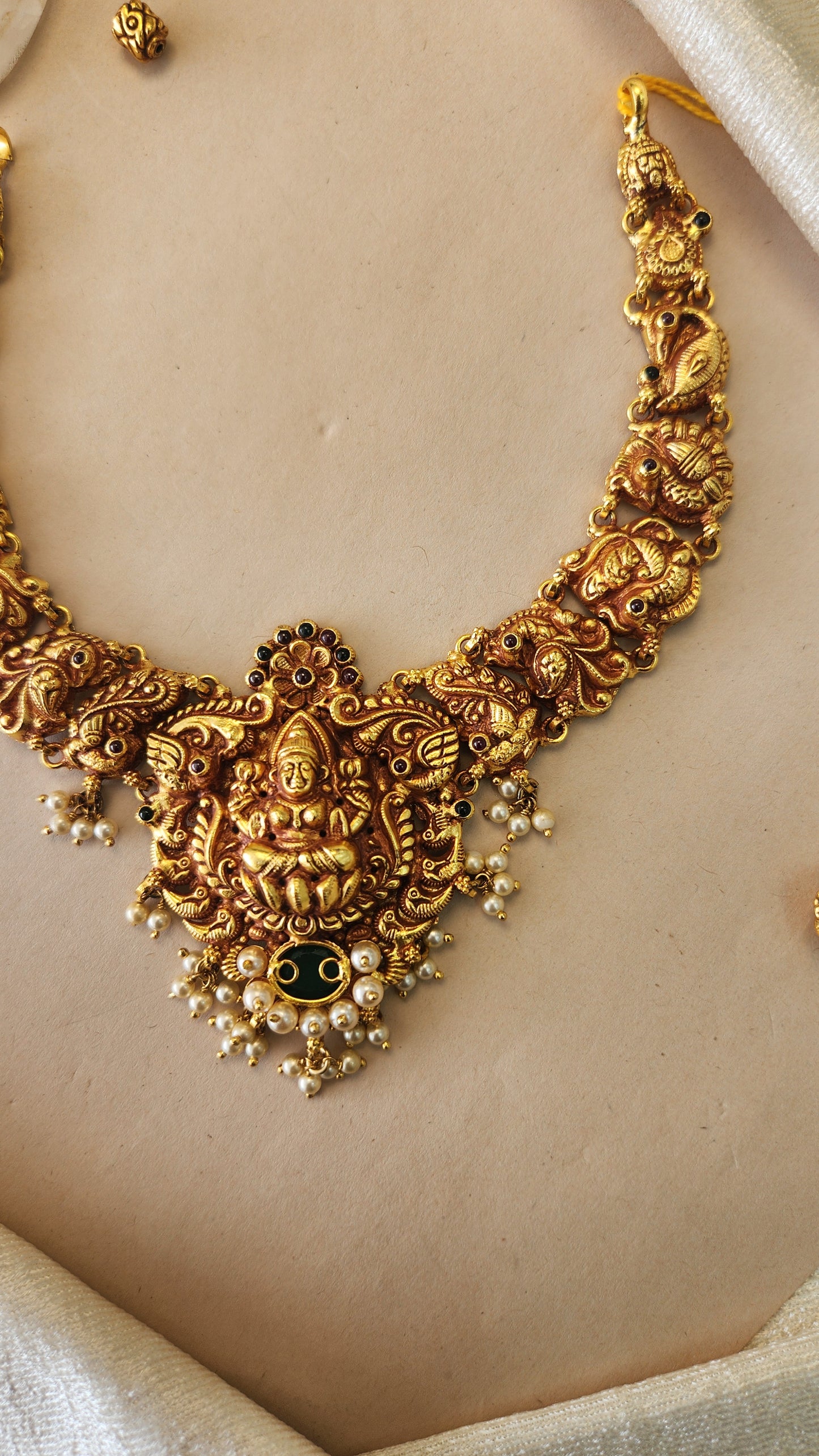 Laxmi Nagas Necklace with pearls drops