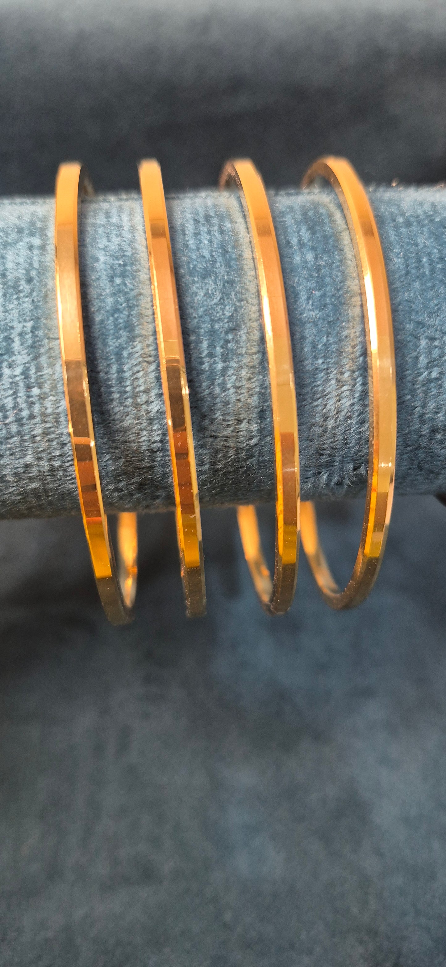 Plain box bangles 2.6