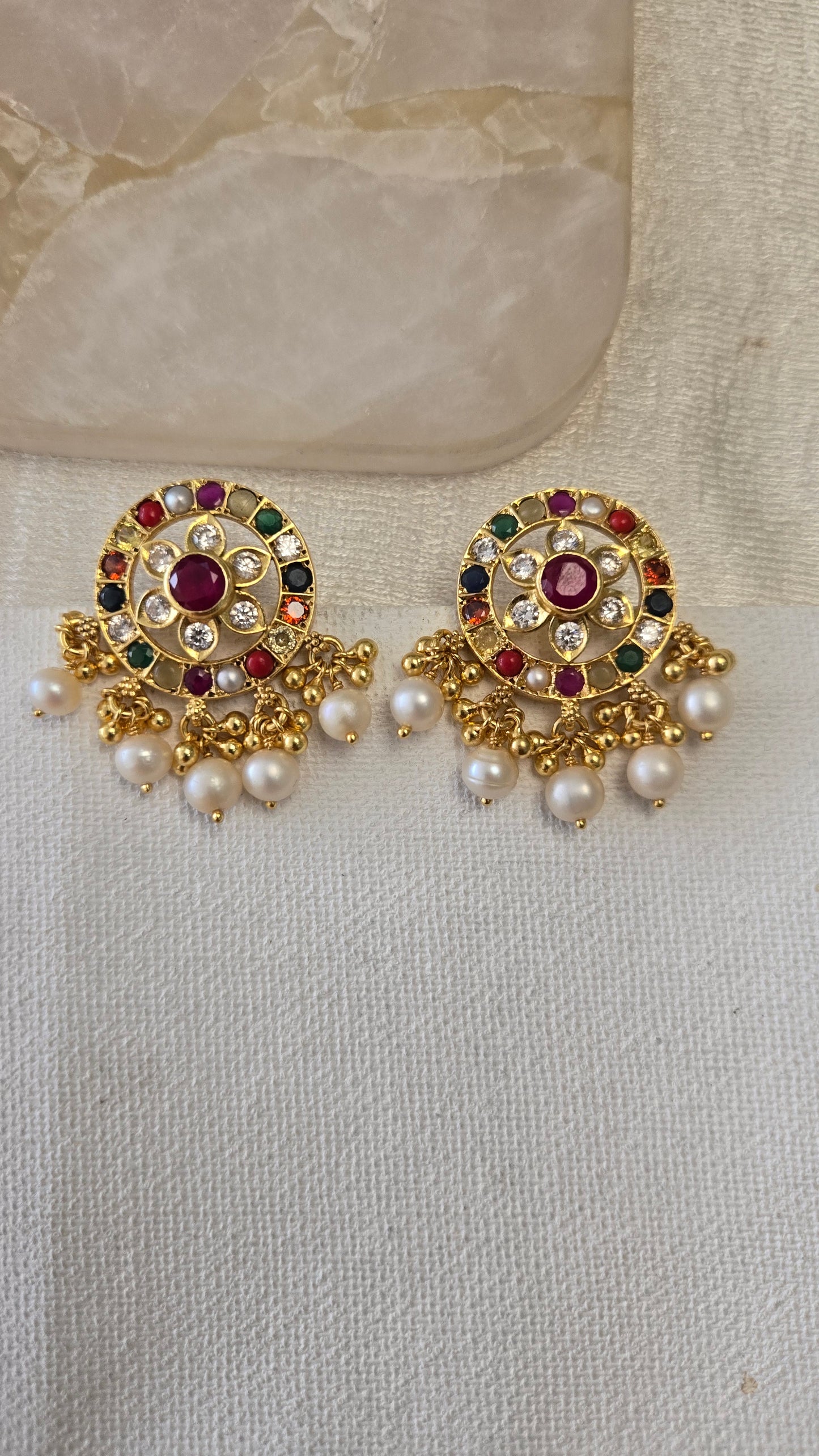 Navarathan kundan Stud Earrings