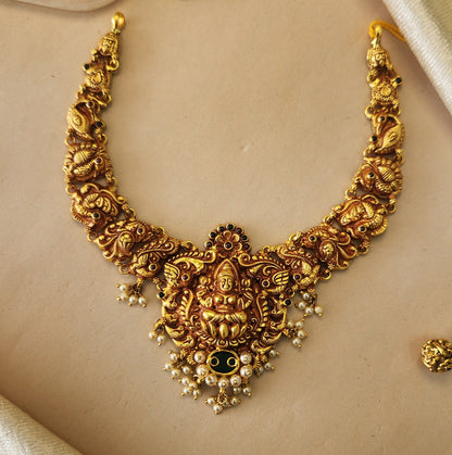 Laxmi Nagas Necklace with pearls drops
