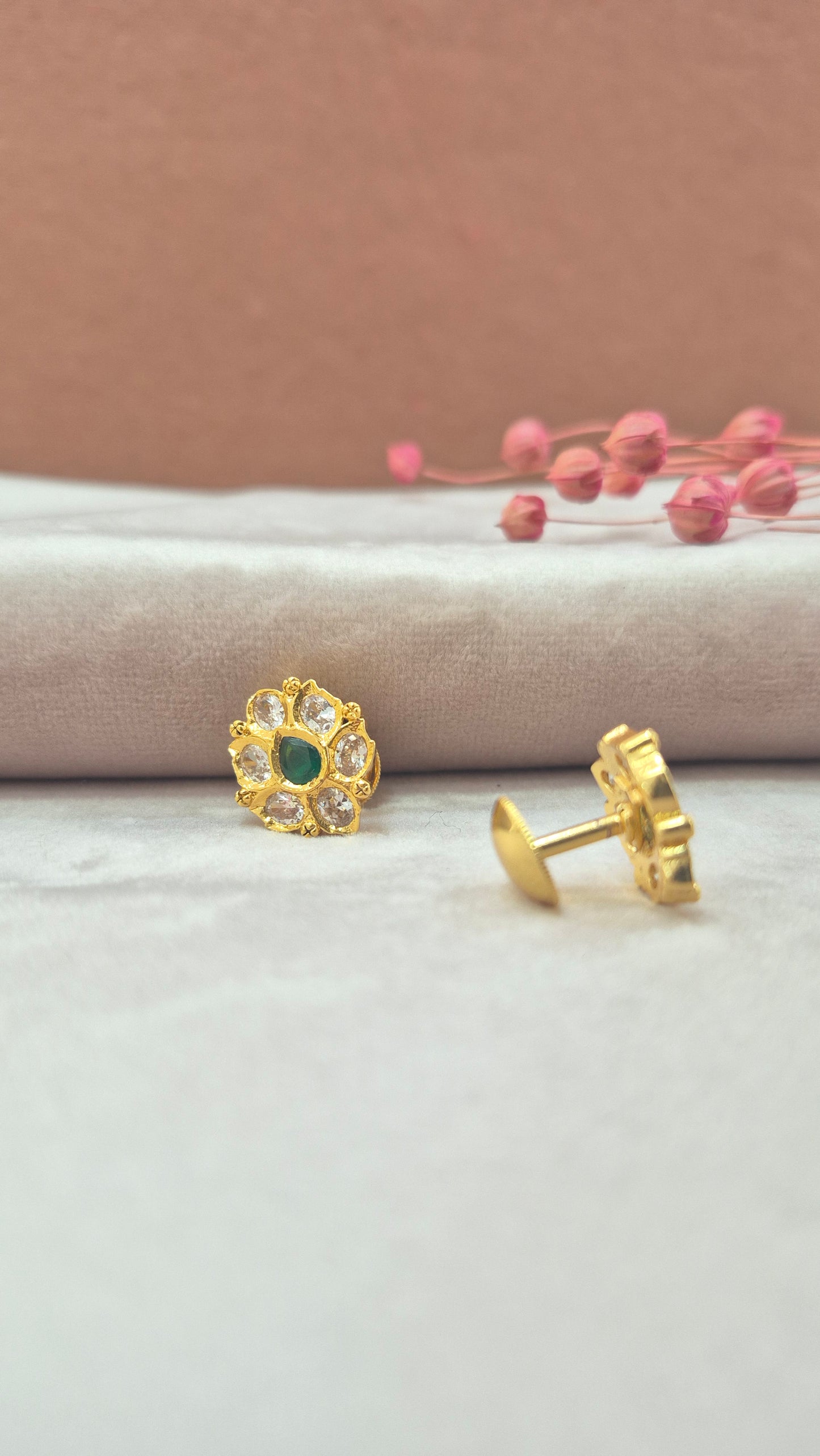 CZ Stone Stud green lotus