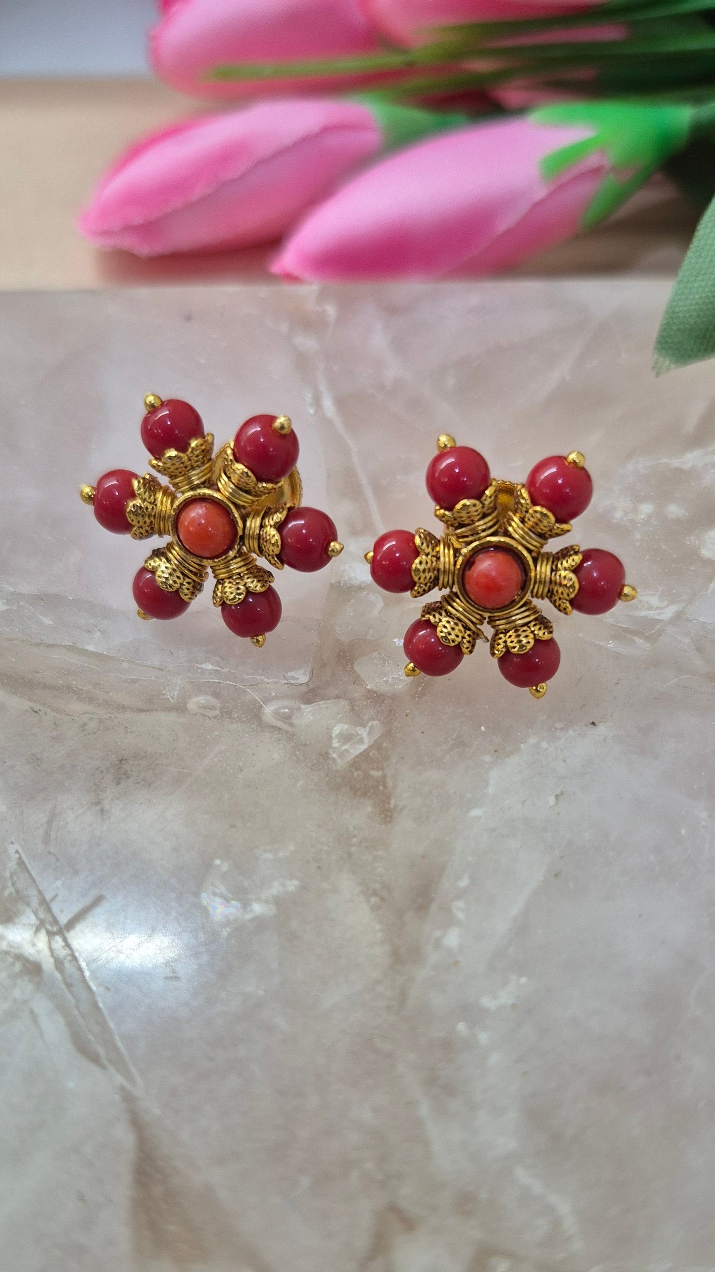 Coral stud