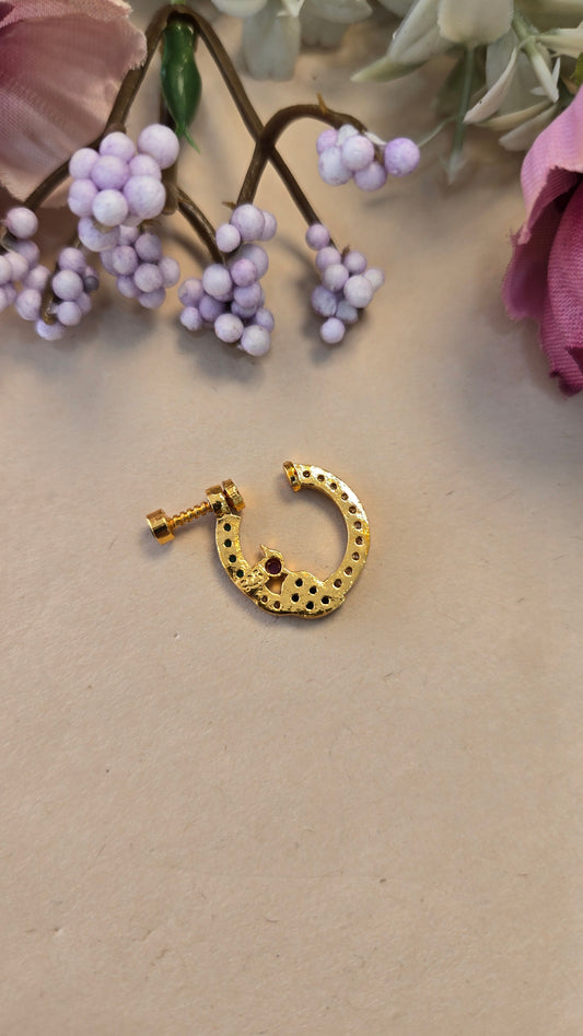 Nose pin