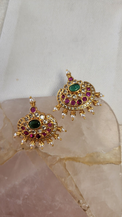 Kundan stud Earrings