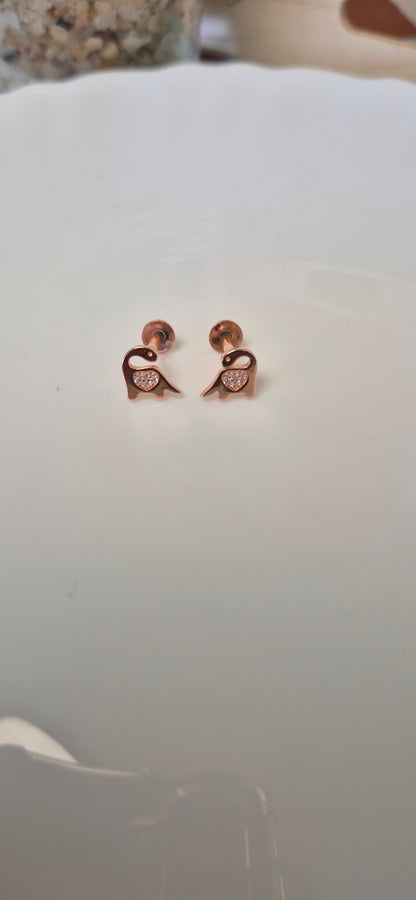 Dino rose gold stud