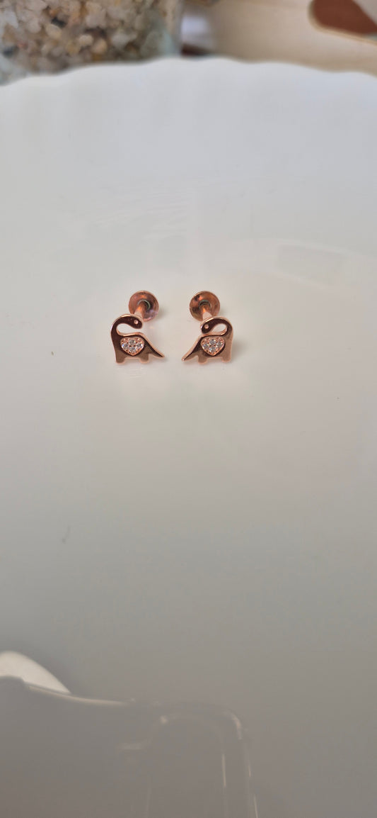 Dino rose gold stud
