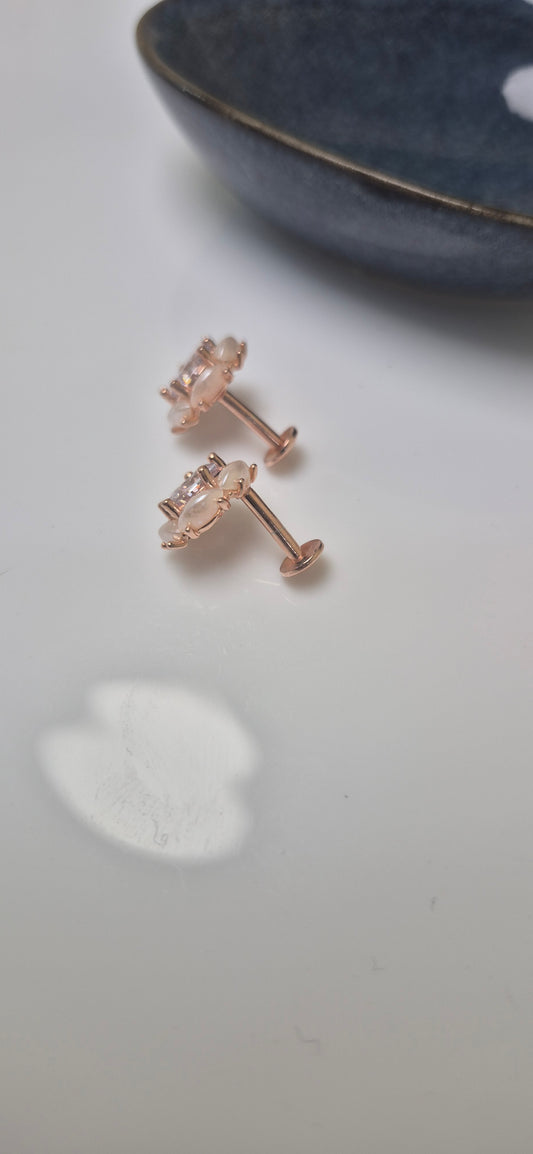 Pearl & stone stud