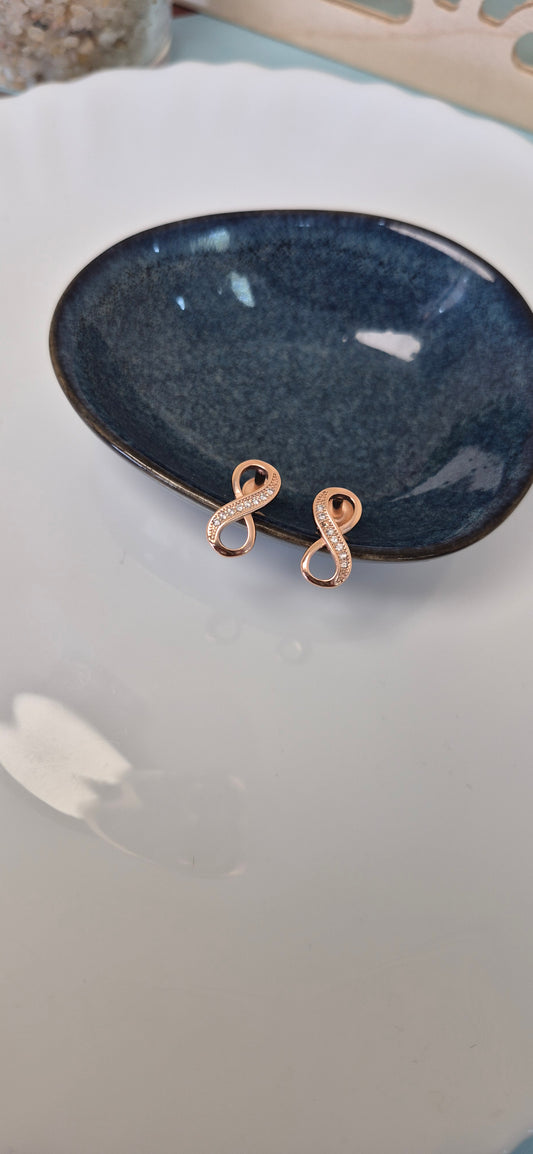 Infinity rose gold stud